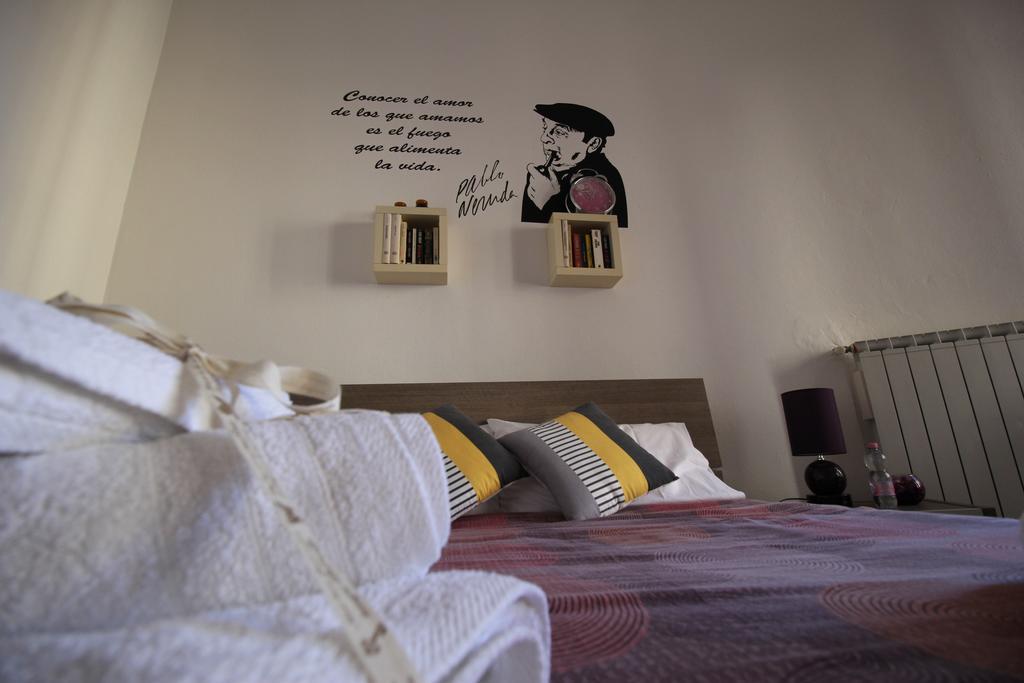 Bed 'N Books Bed & Breakfast Sassari Exterior foto
