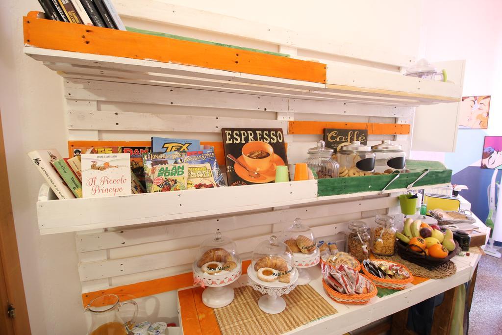 Bed 'N Books Bed & Breakfast Sassari Exterior foto