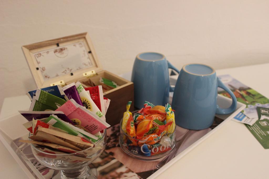 Bed 'N Books Bed & Breakfast Sassari Exterior foto